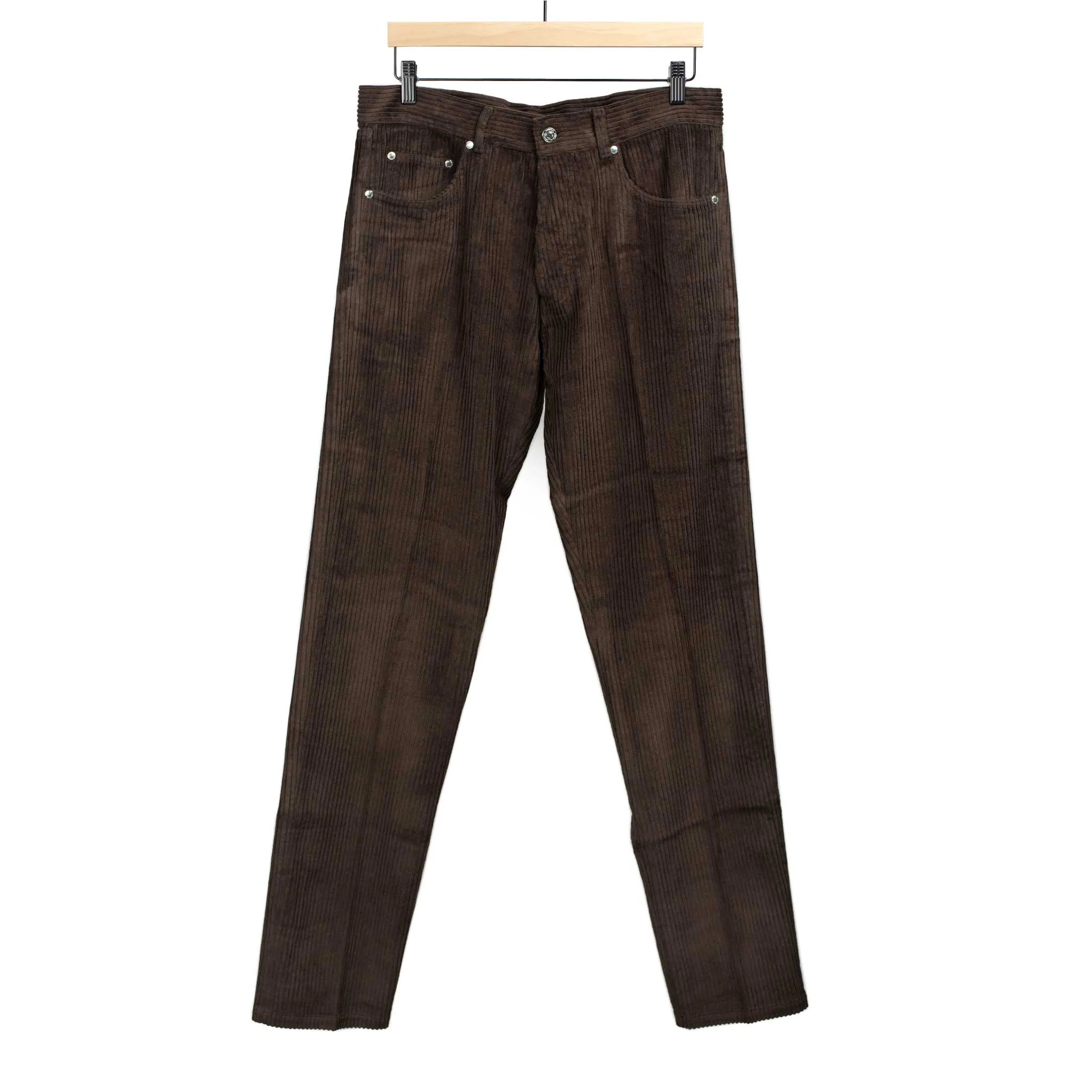 Aacero 5 pocket pants in brown wide wale cotton corduroy