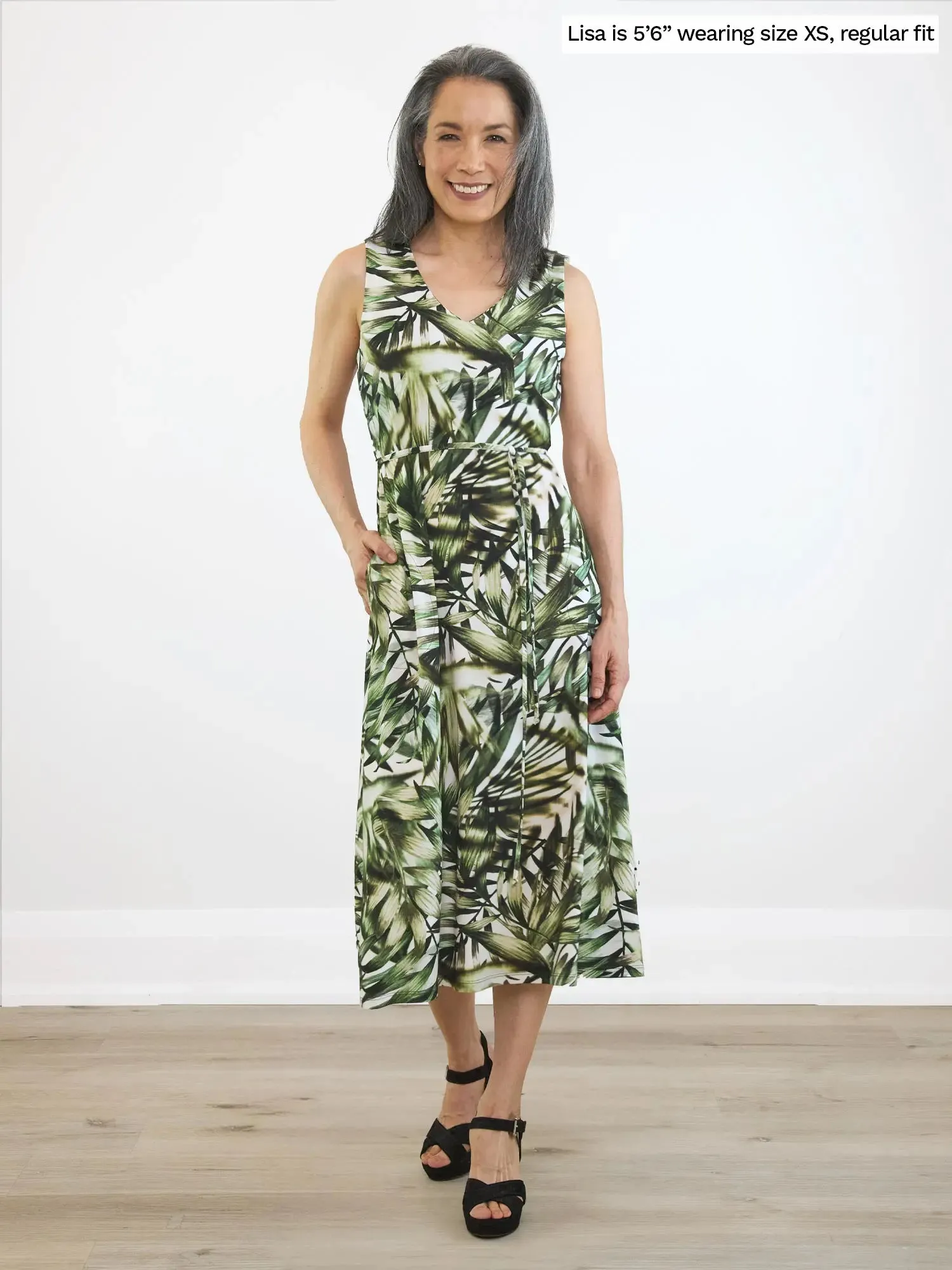 Margot v-neck midi dress with pockets